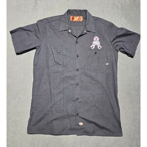 Mac Tools‎ Wrenching For A Cute Breast Cancer Button Shirt Men's Medium Dickies